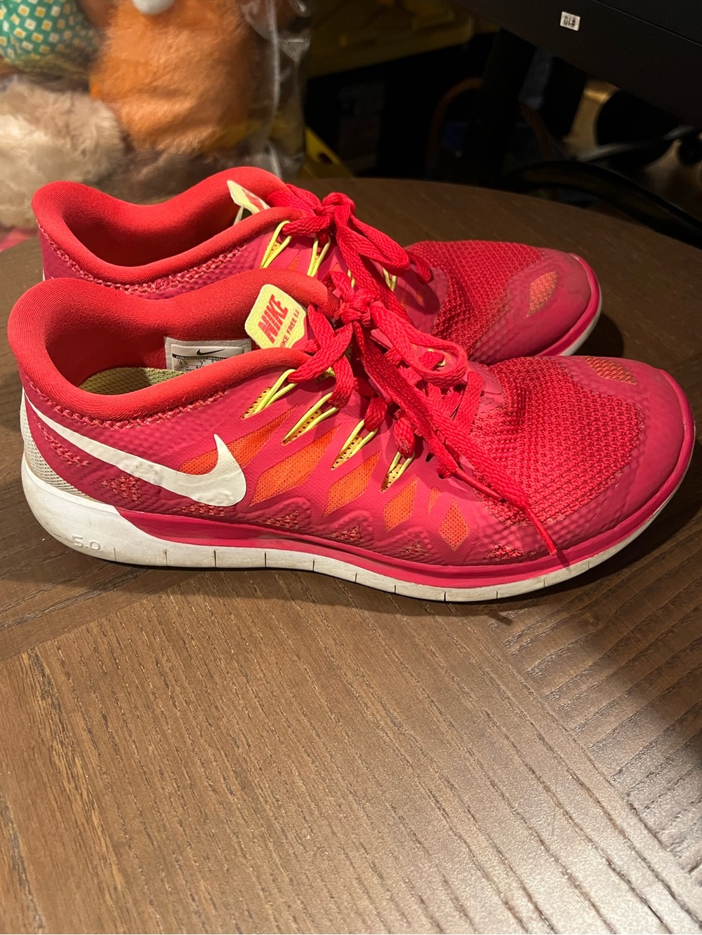 Nike Free 5.0 Pink-Red Running Shoes Women’s Size 9.5